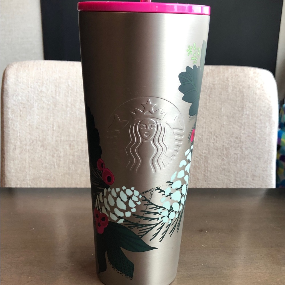 2021 Pink Holiday Berry Stainless Steel  Starbucks Tumbler NWT 24 ounces